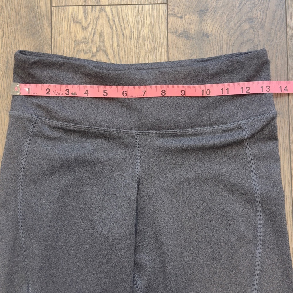 Vineyard Vines Women’s Solid Heather Performance … - image 8